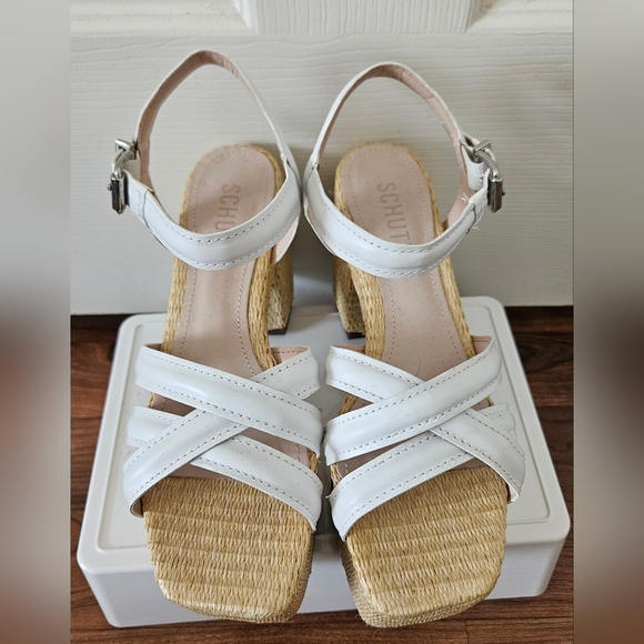 Shutz Stacie Sandals in white - Picture 4 of 4